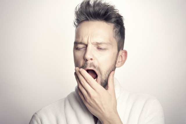 Notti afose e riposo difficile: come il caldo influisce sulla qualità del sonno