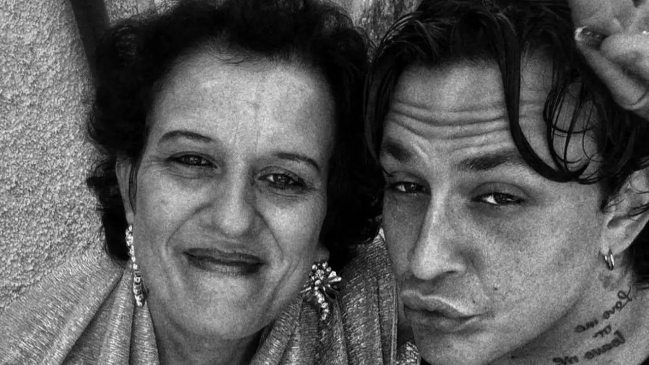 “Meglio morto che gay”: 63enne uccide figlio e moglie a fucilate in Versilia