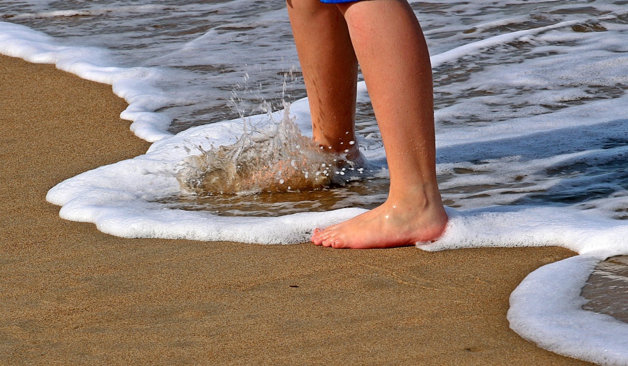 Mangiare prima del bagno: cosa sapere per vivere il mare senza fastidi