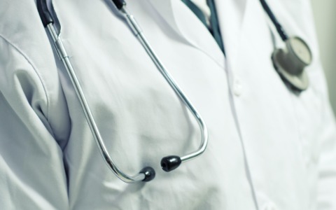 Crisi SSN. Meritocrazia Italia: la sanità non può reggersi sul sacrificio personale di singoli operatori