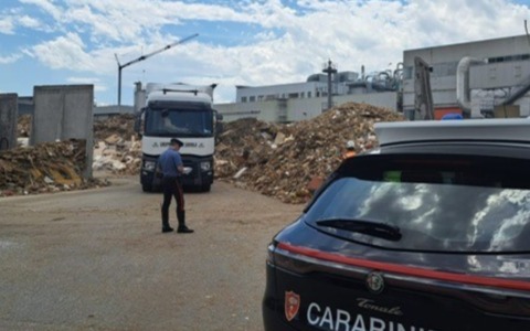 Incidenti sul lavoro, morto un ragazzo di 23 anni. Feriti da Nord a Sud: scia di casi in nove regioni