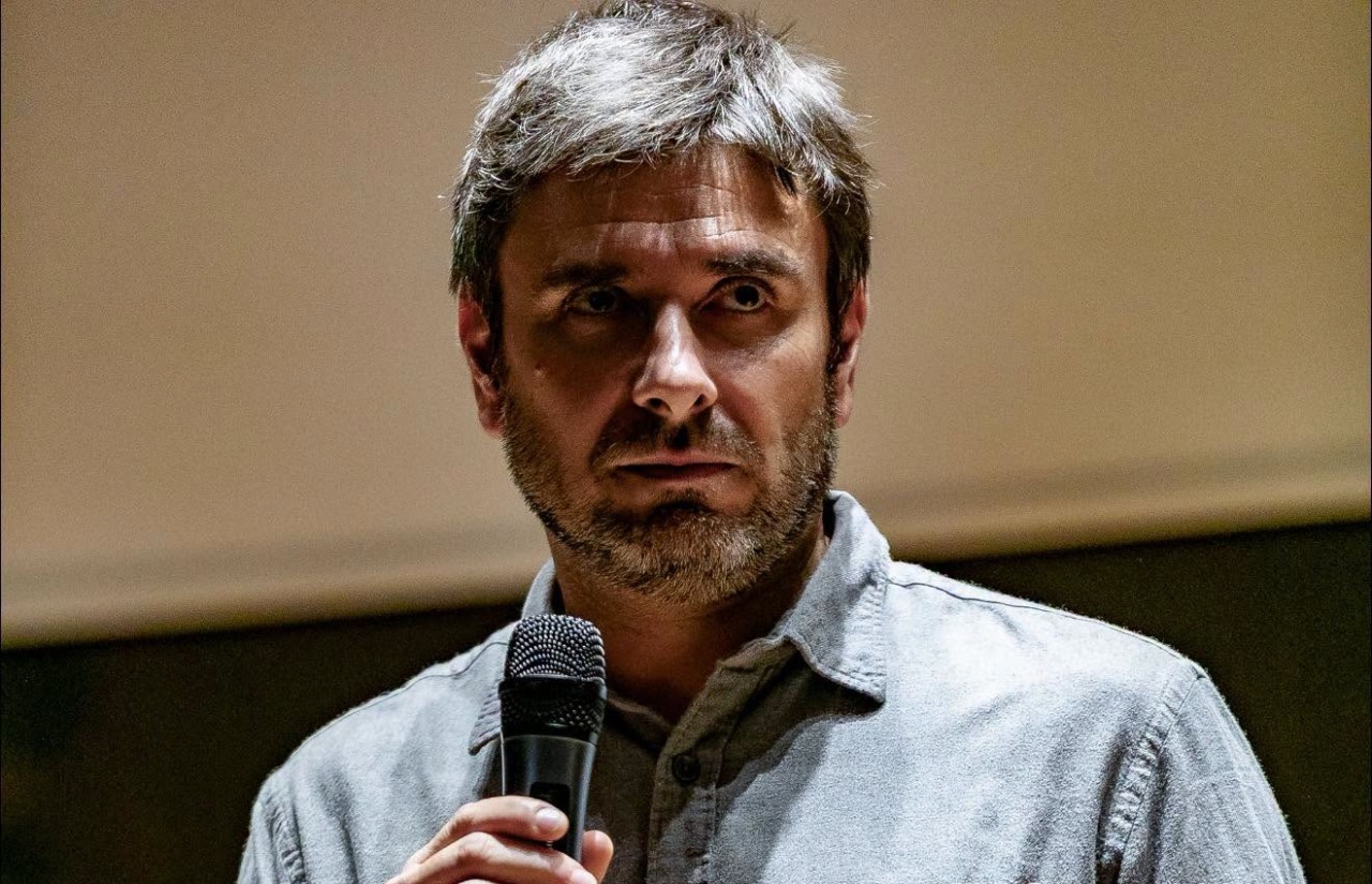 Alessandro Di Battista ricoverato al Gemelli di Roma: nuovi esami dopo l’operazione a Cuba