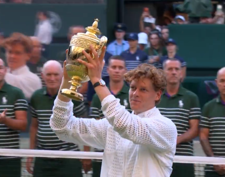 Sinner batte Zverev e conquista il suo secondo Wimbledon consecutivo