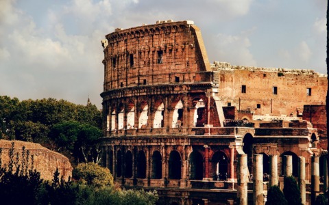 Turismo italiano in crescita: aumentano prenotazioni e arrivi dall’estero