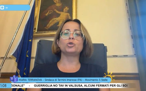 Terranova (M5S): “Incendio a Termini Imerese, fiamme e paura: il futuro inizia oggi”