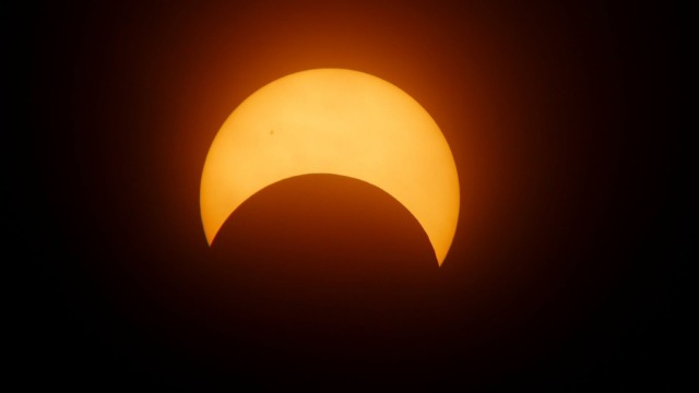 Eclissi di Sole, il 12 agosto lo spettacolo arriva in Italia: dove e quando vederla