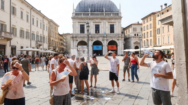 l’Italia resta in rosso: 19 città in allerta e temperature fino a 40 gradi, quale città si aggiunge domani