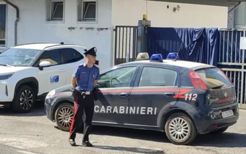 Incidenti sul lavoro, operaio muore schiacciato da alcune lastre di marmo a Carrara
