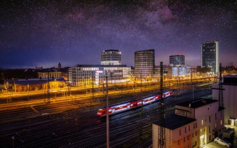 Vacanze in treno, la notte diventa parte del viaggio: così cambia l’Europa