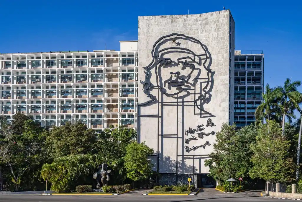 L’ossessione americana per Cuba: la Cia rilancia la strategia delle operazioni clandestine