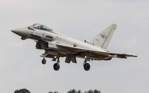 Lettonia, Eurofighter italiani abbattono un drone nei cieli Nato. Riga: “Grazie per averci difeso”
