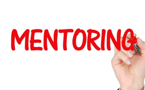 Meritocrazia Italia propone l’istituzione di una Rete nazionale del mentoring sanitario