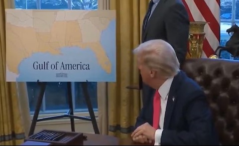 Trump ridisegna ancora la geografia: dopo il Golfo del Messico, bandiera Usa su Hormuz