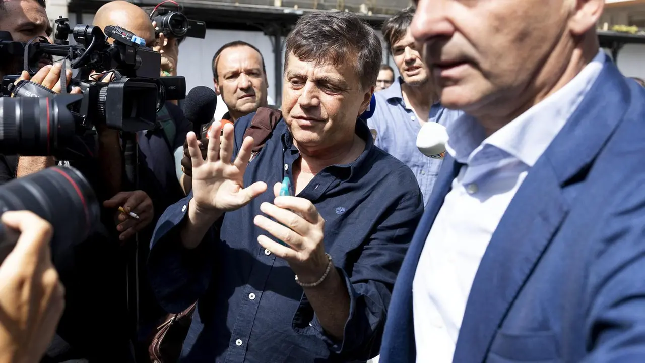 Attentato a Ranucci, arrestato Valter Lavitola: per i pm fu il mandante. Il gip indica un movente sorprendente