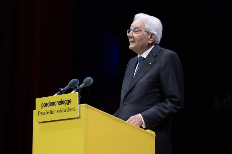 Mattarella a Pordenonelegge: “La battaglia dei diritti è lungi dall’essere conclusa”