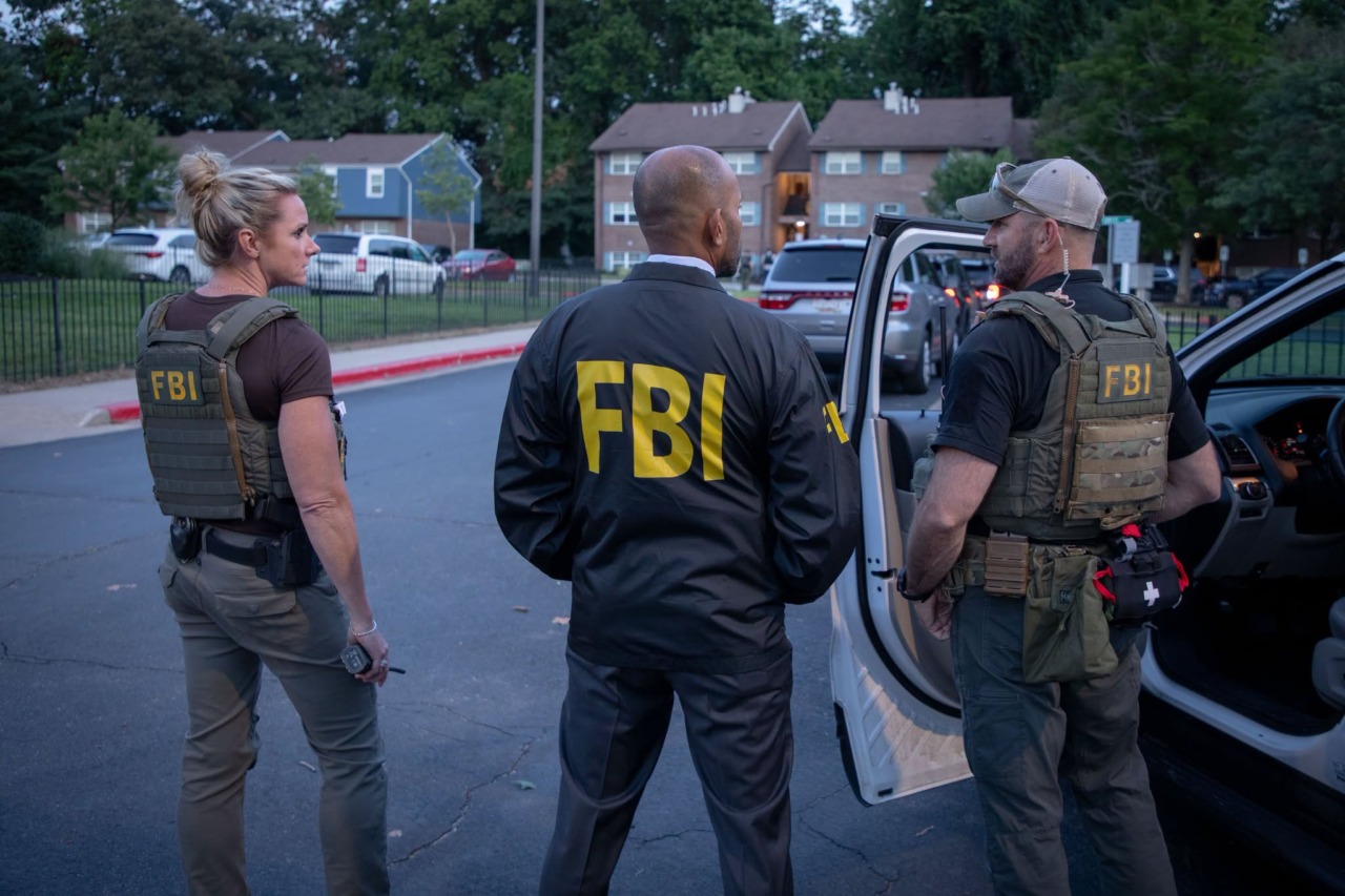 FBI, allarme sui piani russi: “Omicidi mirati nei Paesi che sostengono Kiev, anche negli Usa”