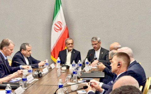 Iran-Usa, Teheran propone una tregua in 7 giorni: sul tavolo Hormuz e il nucleare