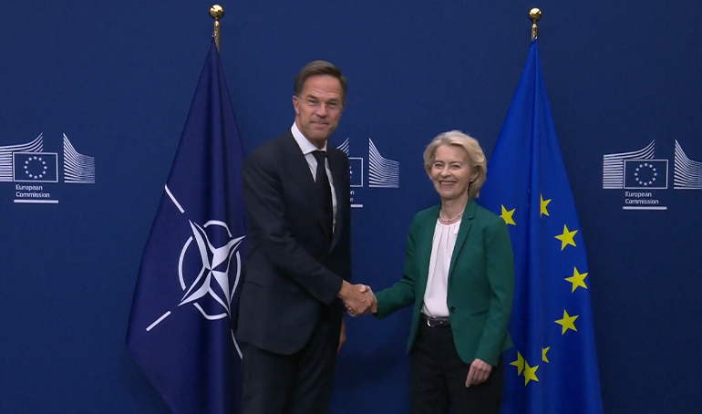 Tensioni Europa-Russia, UE e Nato unite per reagire. Due sospettati per i droni-bomba a Lipsia