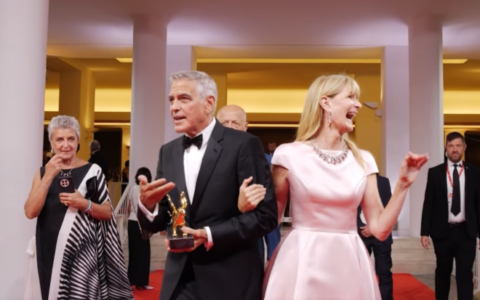 George Clooney premiato con il Leone d’Oro alla carriera a Venezia