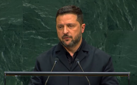 Zelensky all’ONU: “Putin è il paziente zero, va fermato”. Trump invita il leader russo al G20 di Miami