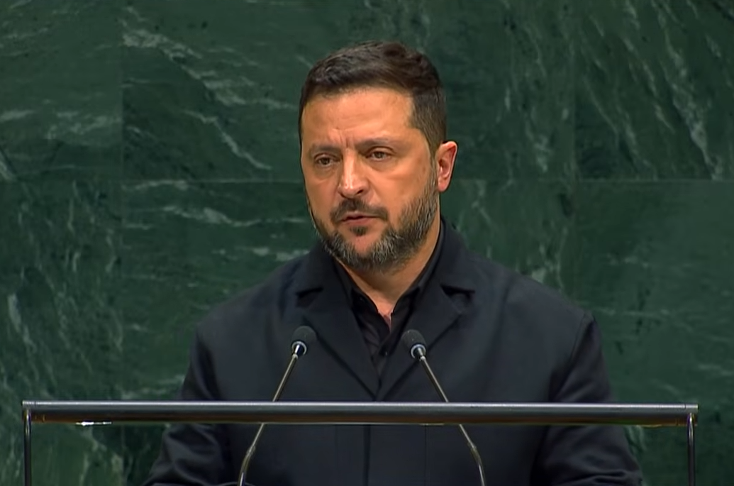 Zelensky all’ONU: “Putin è il paziente zero, va fermato”. Trump invita il leader russo al G20 di Miami