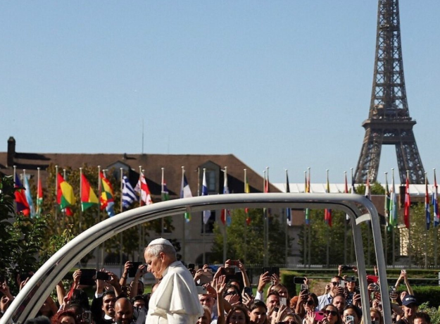Papa Leone XIV in Francia: oggi l’ultima tappa a Metz prima del rientro a Roma