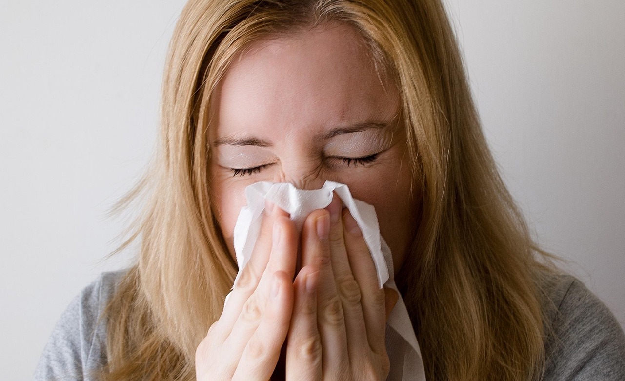 Allergie d’autunno, quando pollini e muffe tornano a farsi sentire