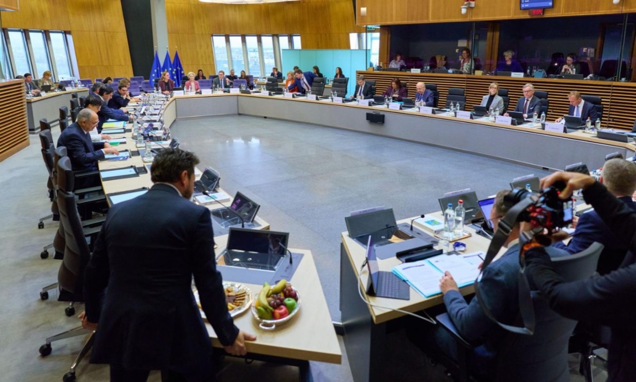 Commissione UE presenta il nuovo piano sul clima per proteggere l’Europa dai rischi ambientali