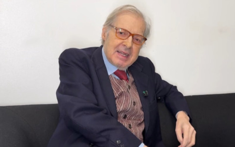 Vittorio Sgarbi ricoverato in terapia intensiva al Gemelli